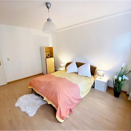 Schoene, Ruhige Zweiraumwohnung Im Angesagten Altlindenau Leipzig Exterior photo
