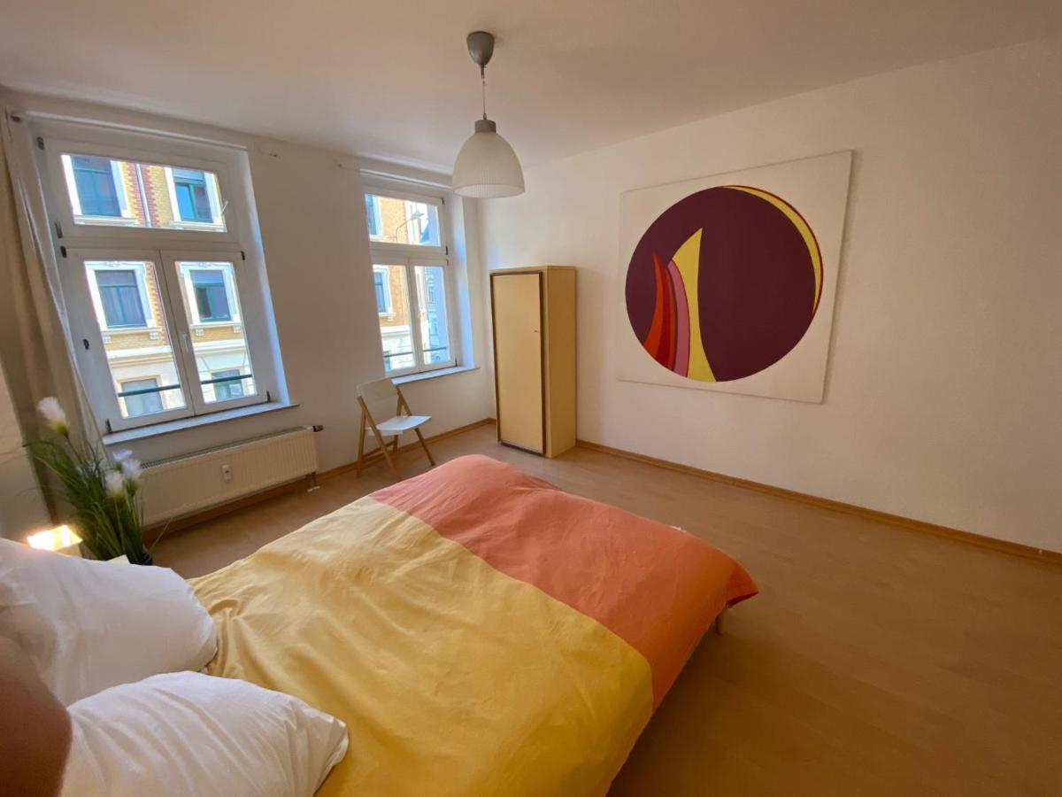 Schoene, Ruhige Zweiraumwohnung Im Angesagten Altlindenau Leipzig Exterior photo