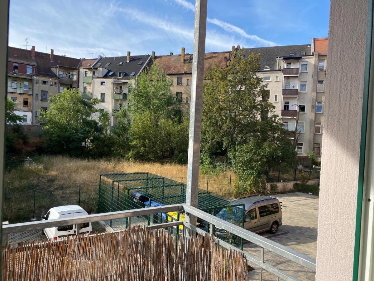 Schoene, Ruhige Zweiraumwohnung Im Angesagten Altlindenau Leipzig Exterior photo