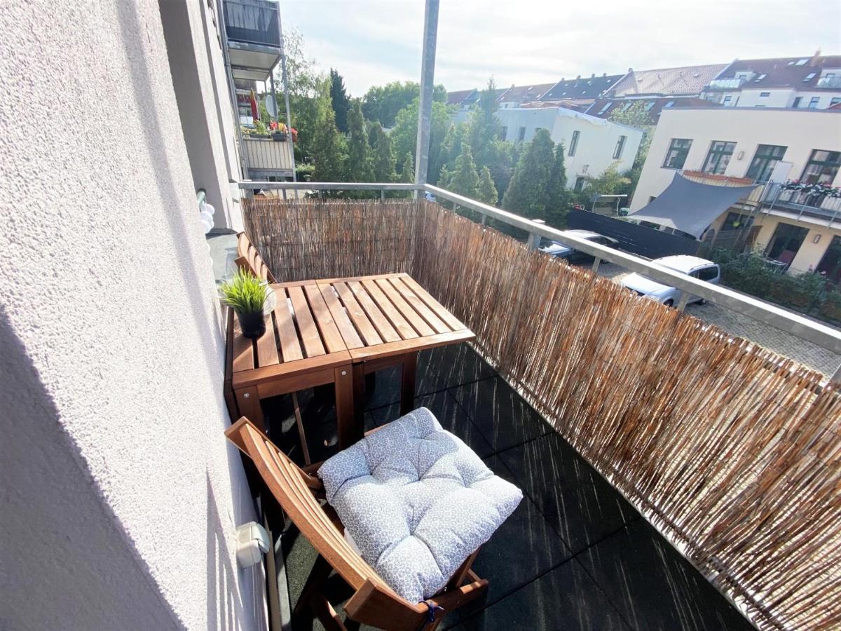 Schoene, Ruhige Zweiraumwohnung Im Angesagten Altlindenau Leipzig Exterior photo